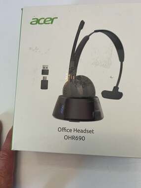 Acer OHR690 Office Headset with Charging Base - Missing Bluetooth dongle